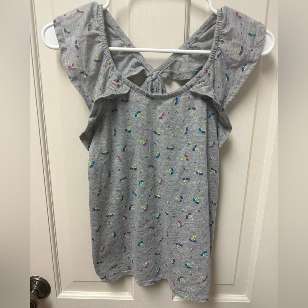 🌸 $3 if bundled - Girl’s XL (14 - 16) Tank with flutter straps and cute back